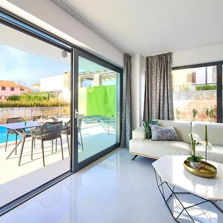 Ferienhaus Rosa Holiday home